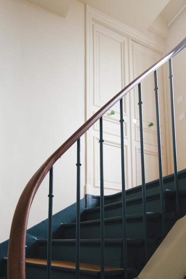 Le Grand Maulnes Bed & Breakfast Paris Eksteriør bilde